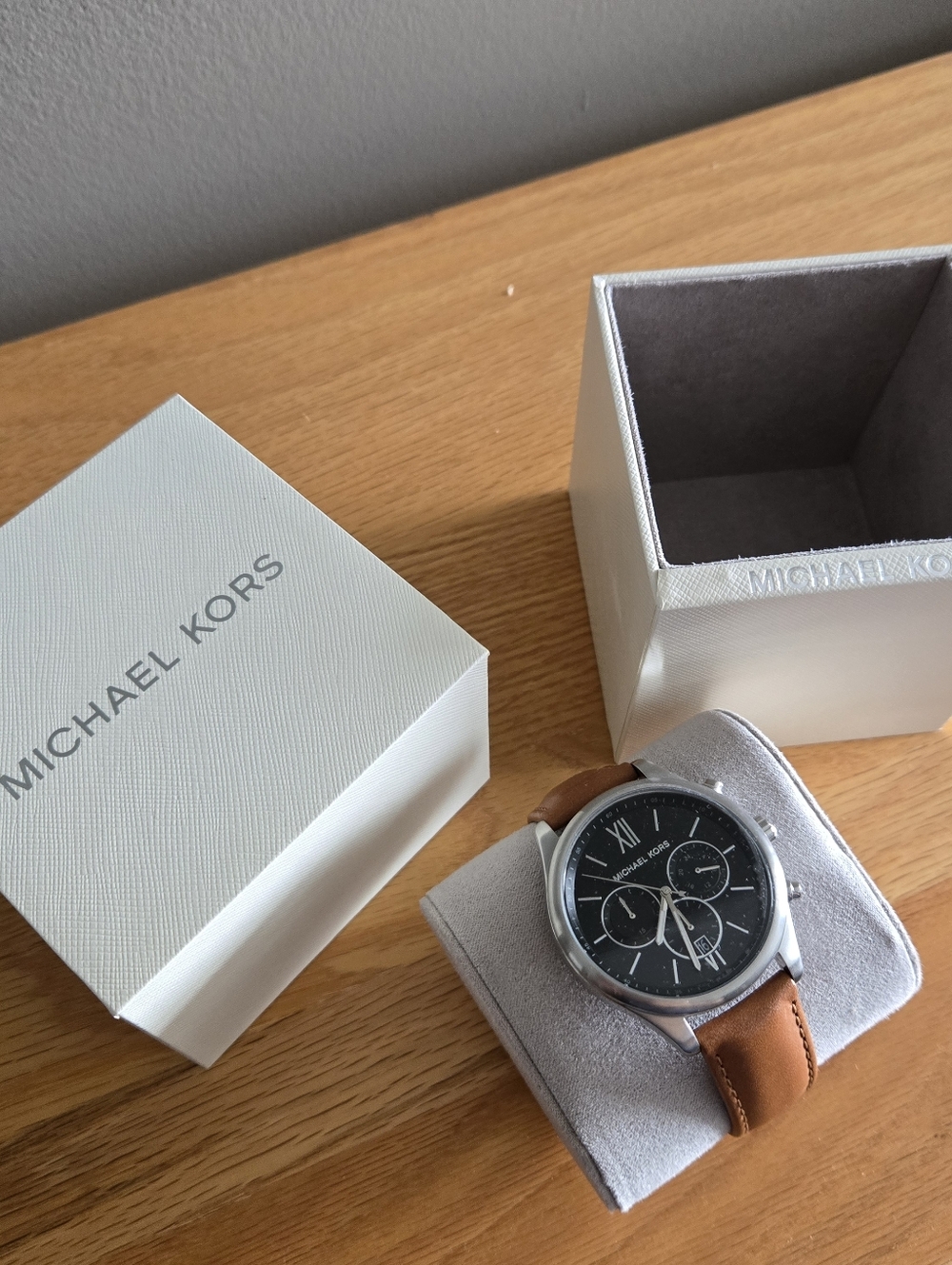 Mens Wristwatch MICHAEL KORS BENNING MK8701 Chrono Genuine Leather Brown Black